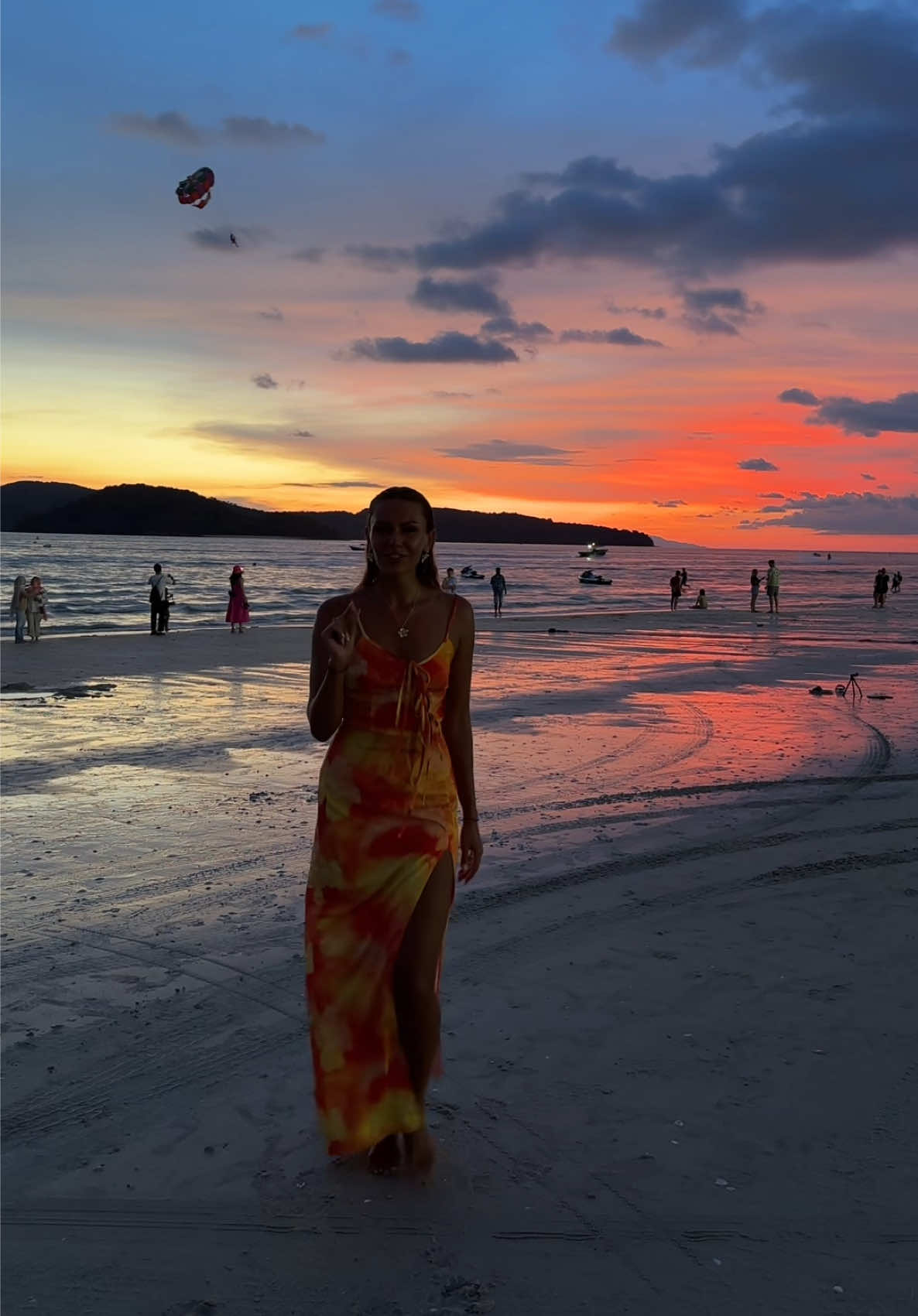 @Adine 🌙🧡