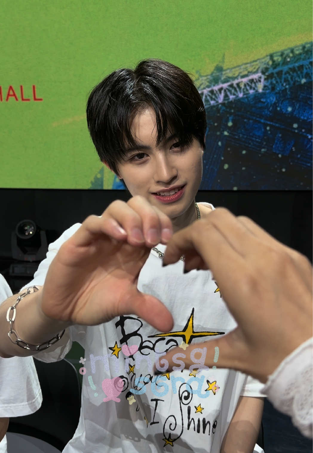 @มิ้นจีมี๊ภูธัชชัย 🤟🏻💗