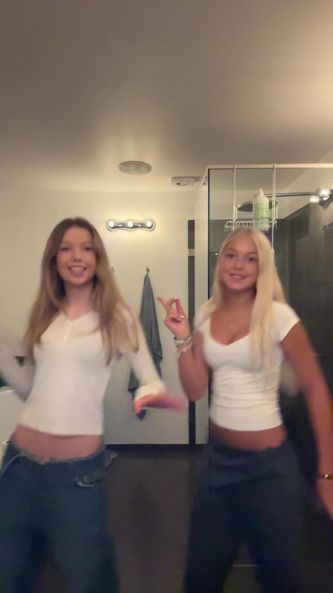 @Isabellabernardi00