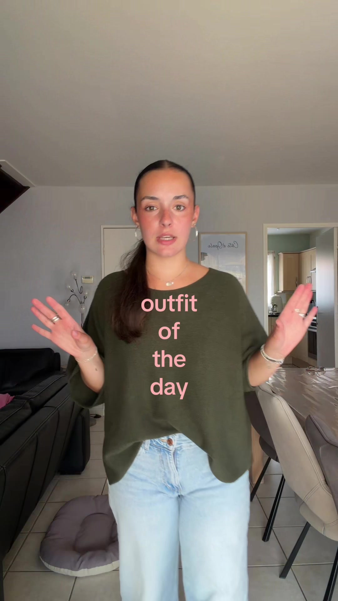 @clairo