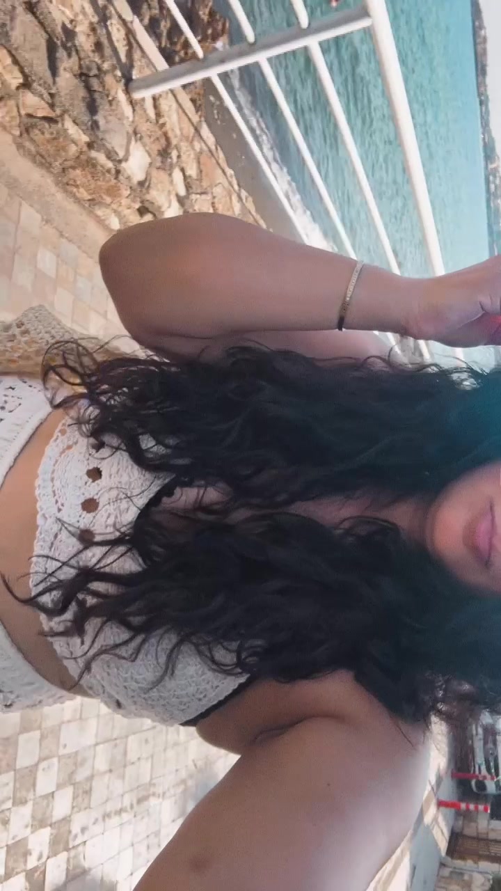 @ViVi