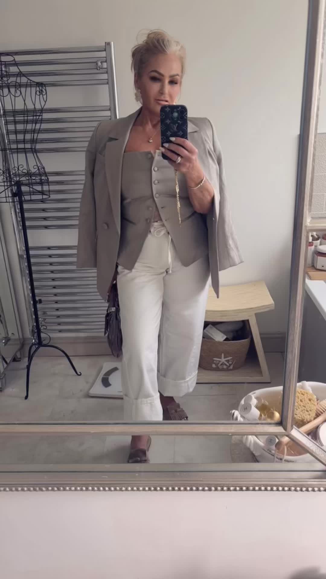 @Amanda. moulds