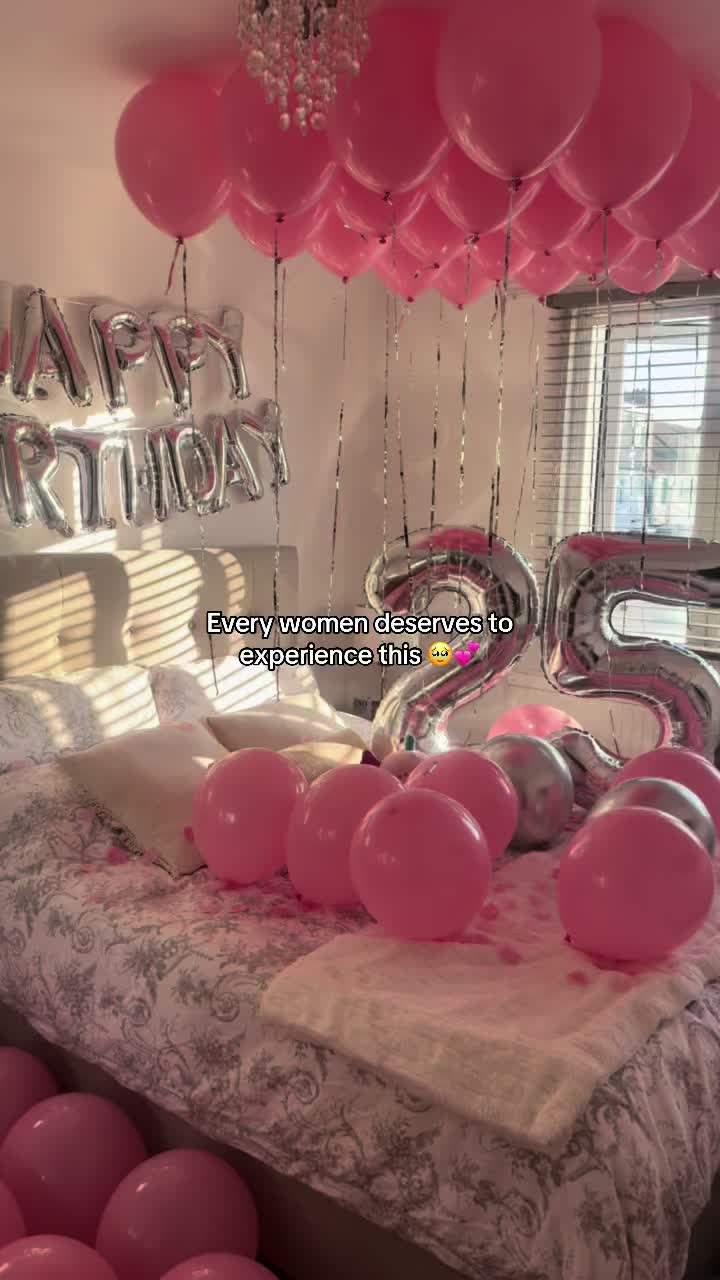 @littleballoonscompany ♛