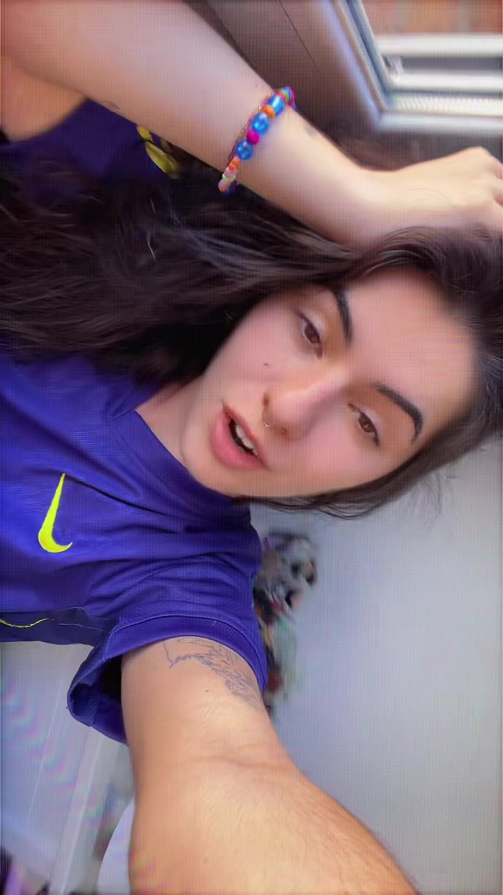 @laaurxs
