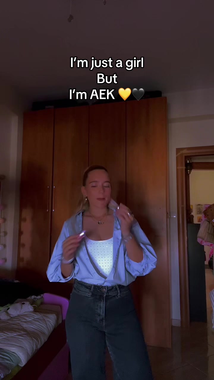 @Markella