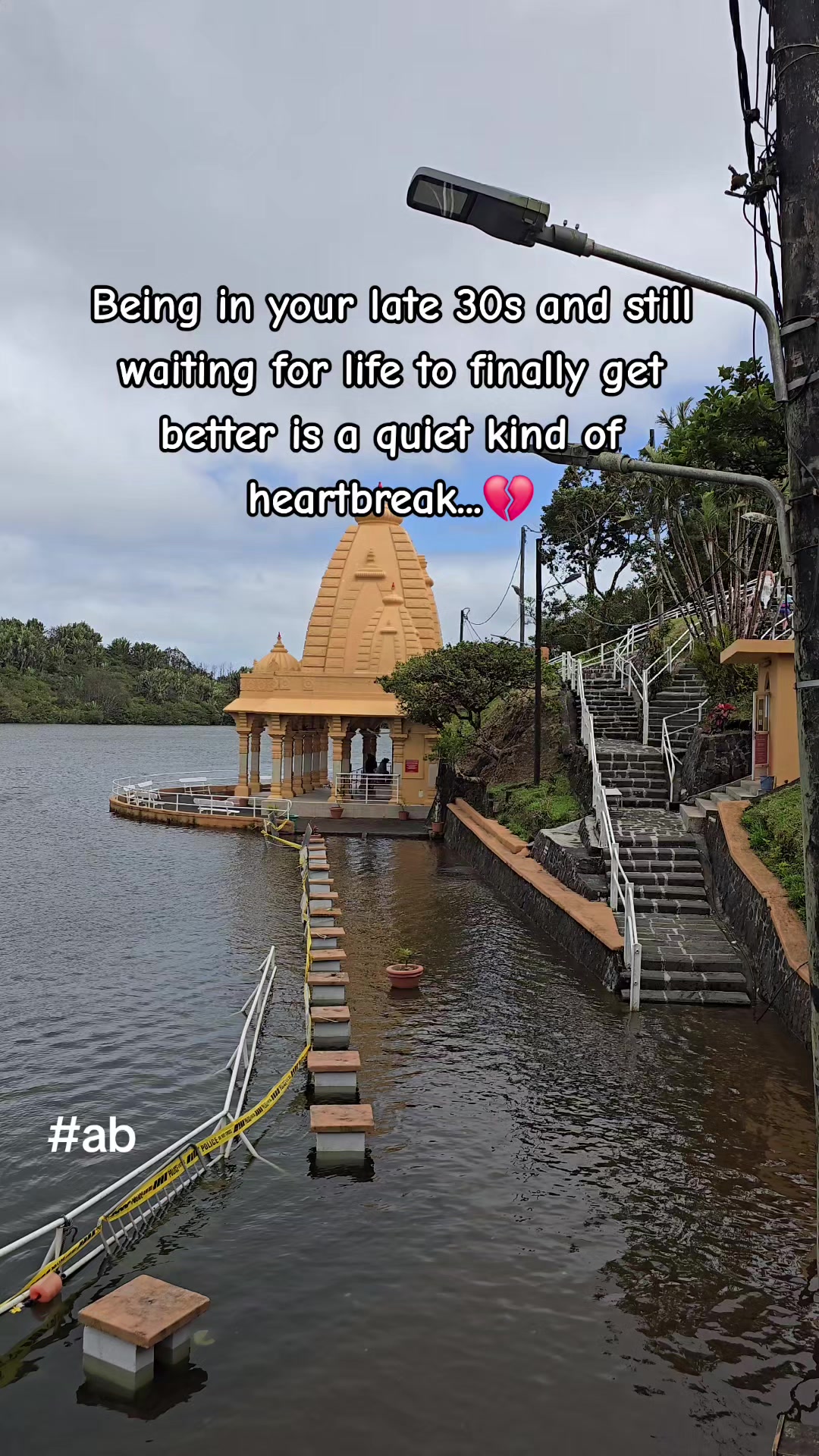 @Broken Star💔