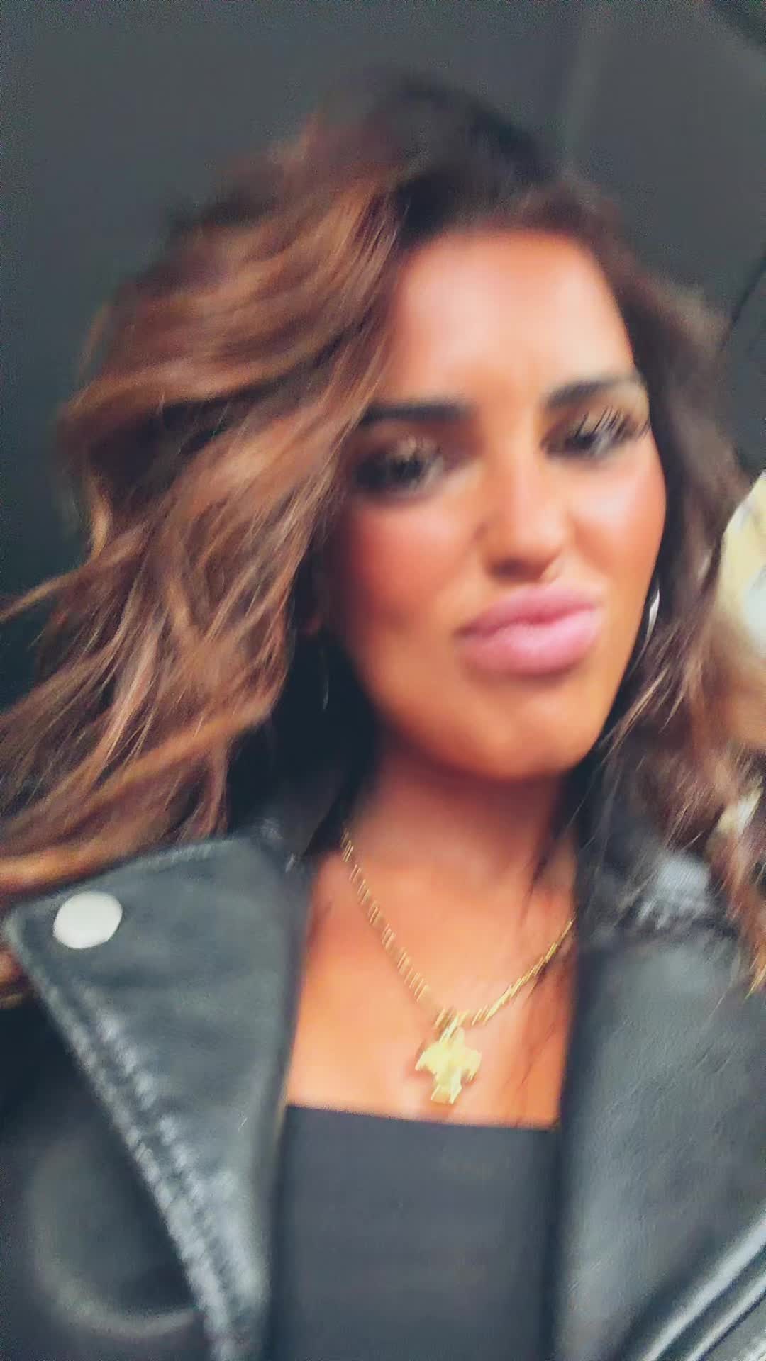 @María López
