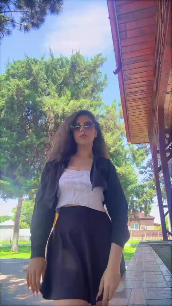 @_.izaaaa._