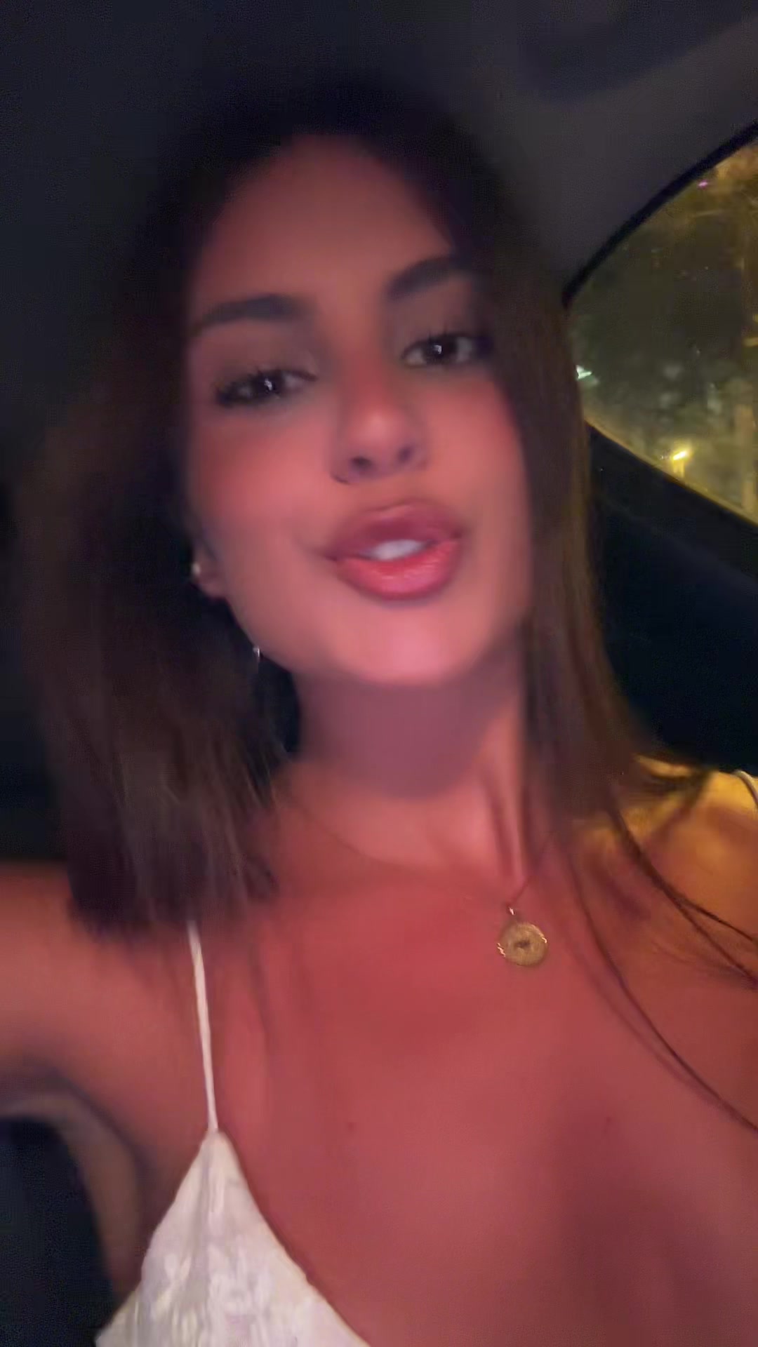 @Mariela.