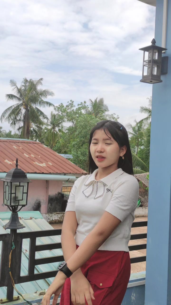 @💫🌻နှင်းနှင်းလှိုင်🌻💫