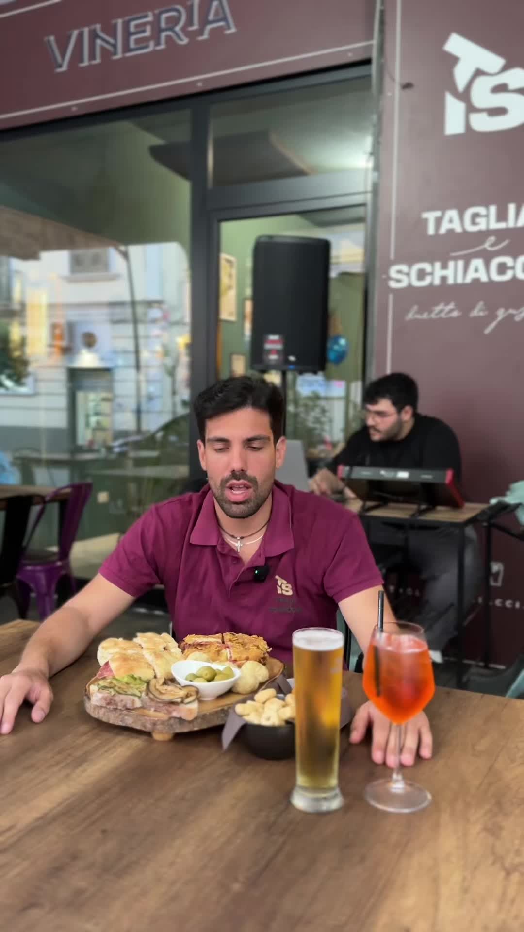 @Tagliaeschiaccia
