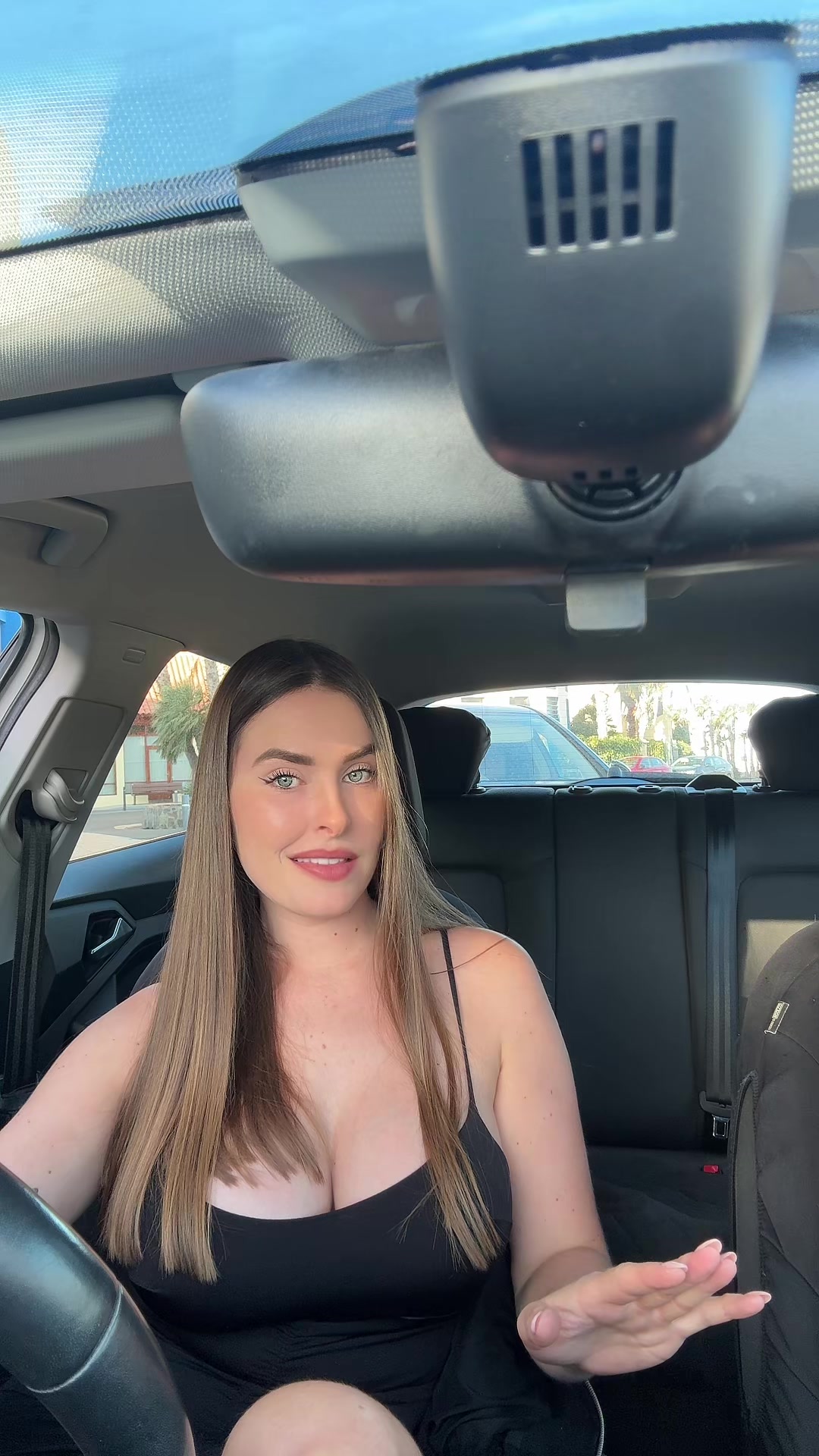 @Leena Sofia