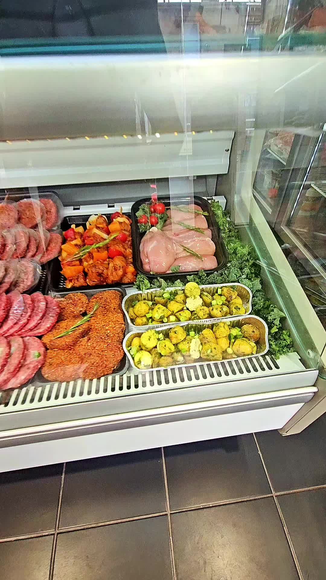 @MR MEATS Hamilton