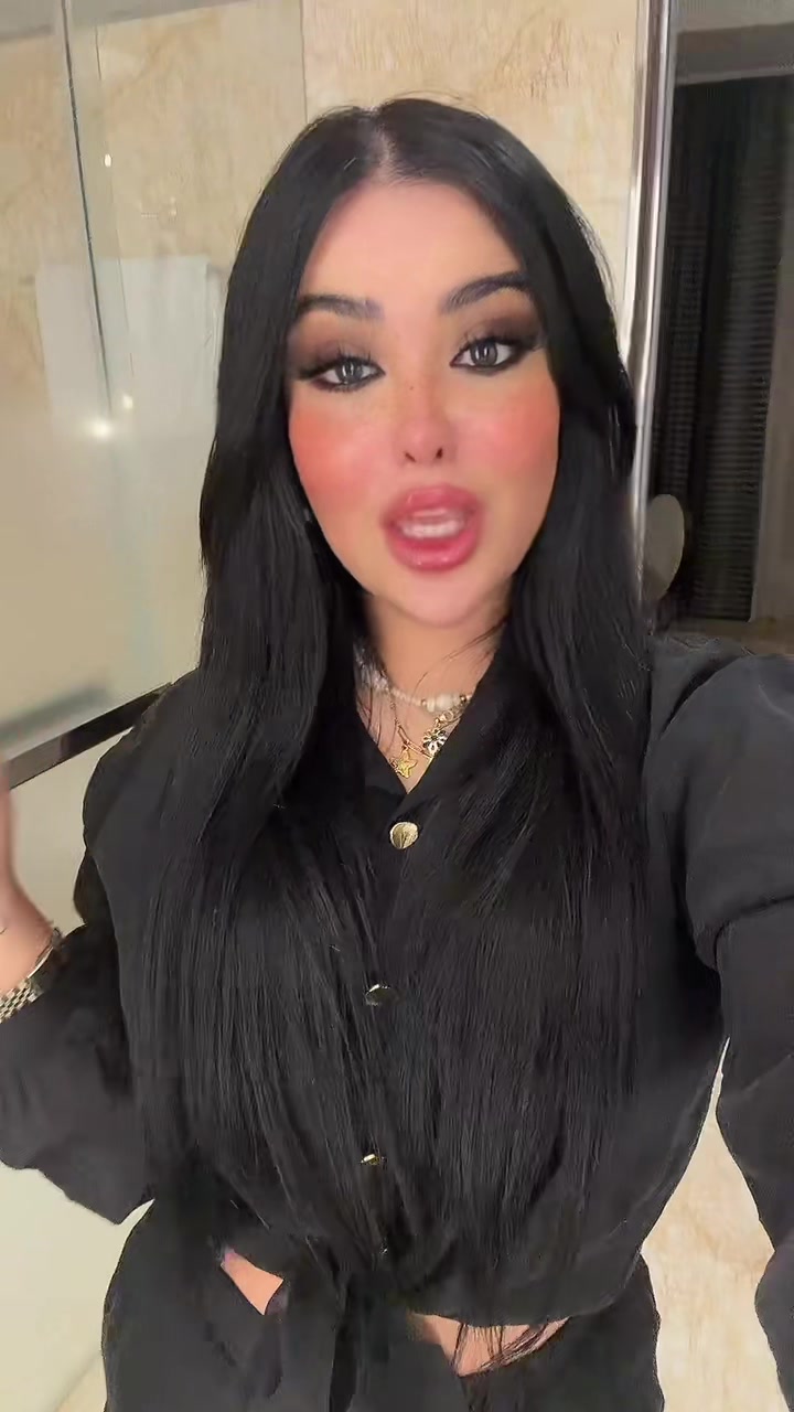@Esmeralda Rania Official