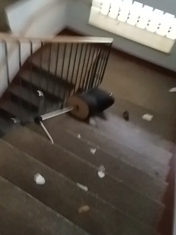 @LEMPEÄ JÄTTI