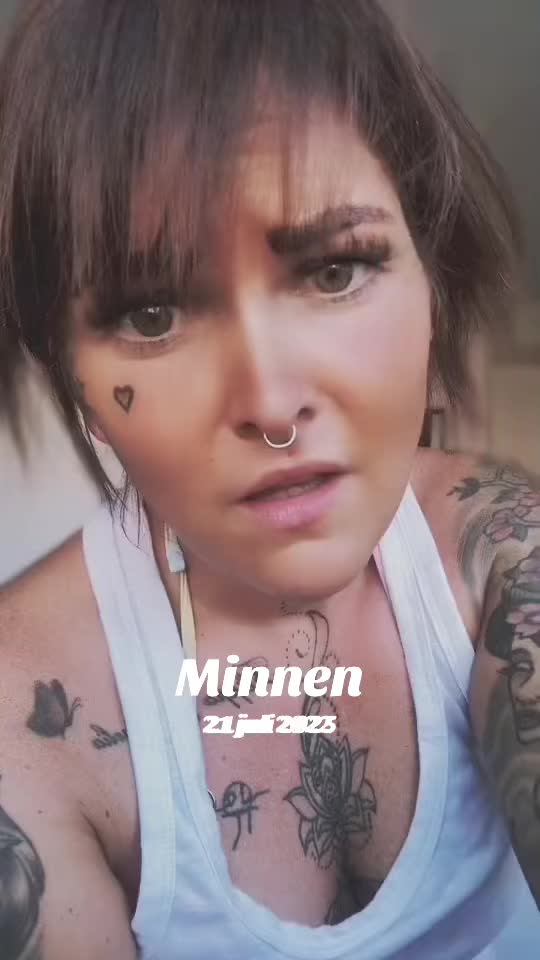@Petronella