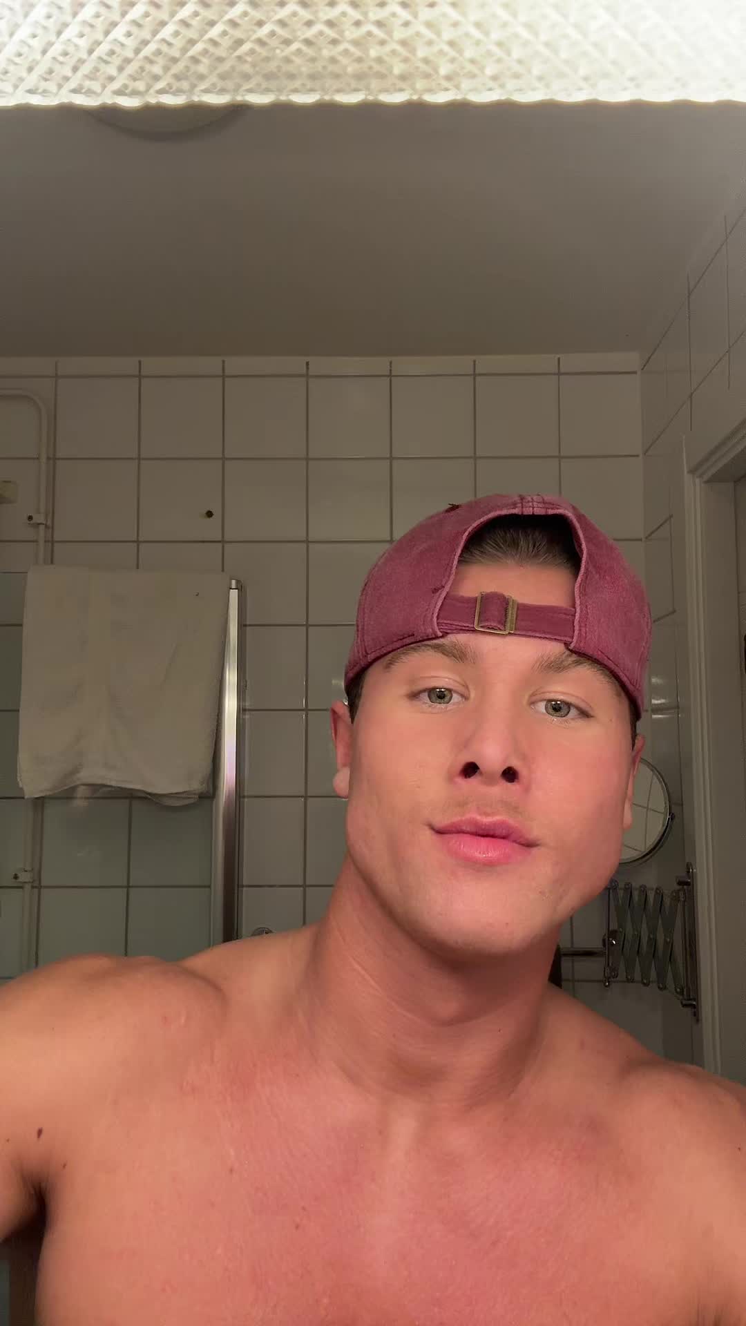 @Victorsamuelsson9