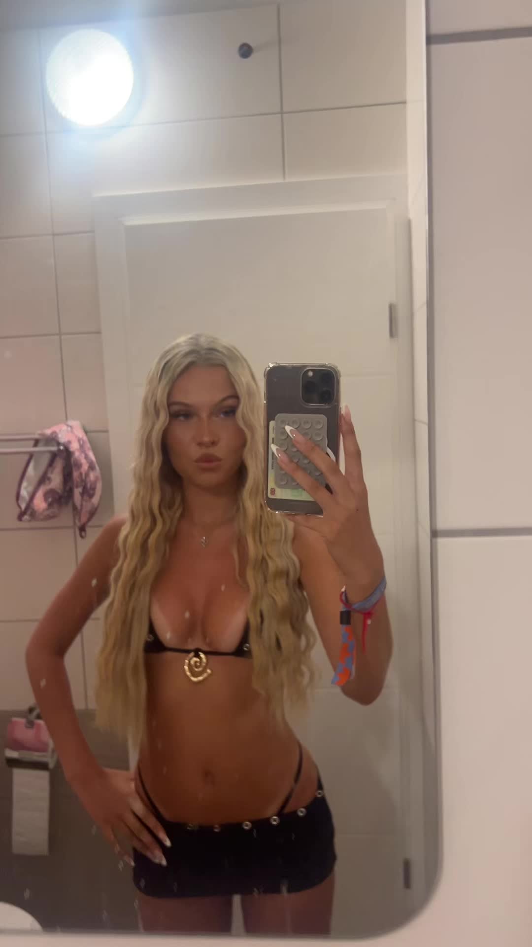 @Cocolola