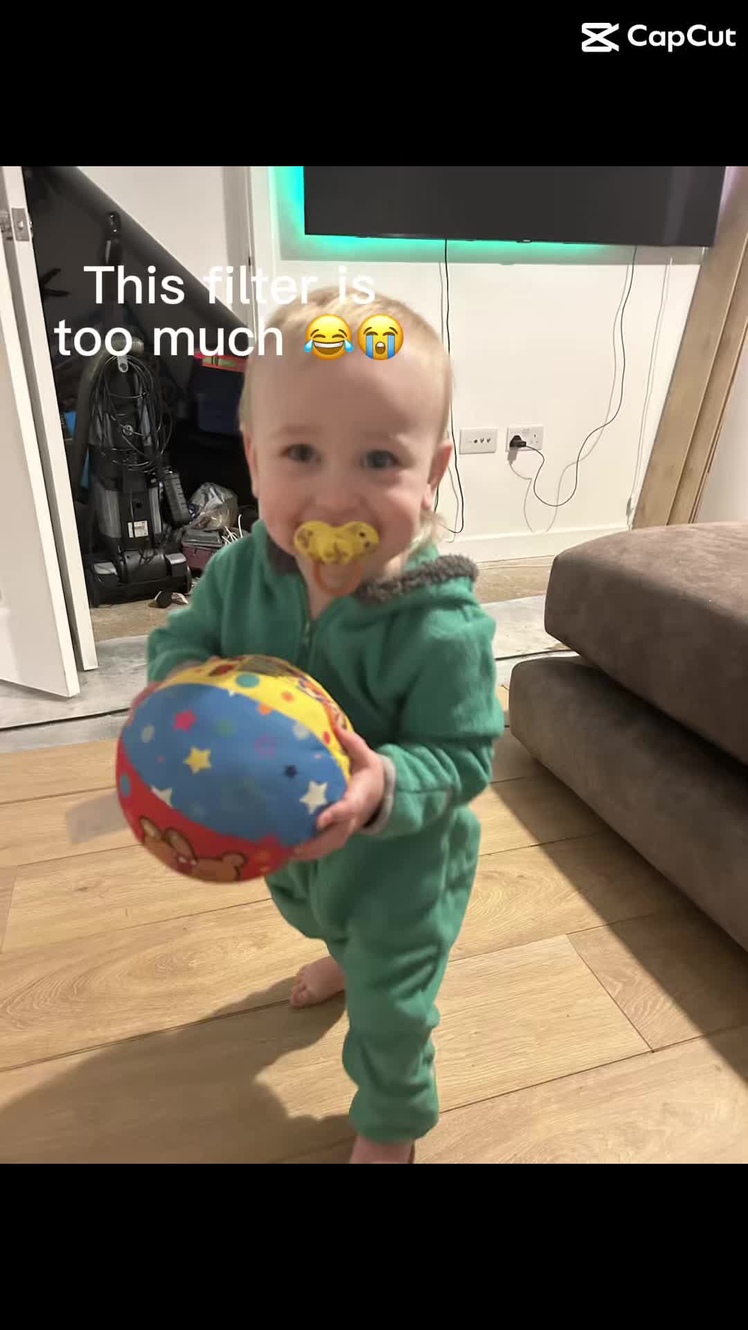 @Sarah-Jayne Snow