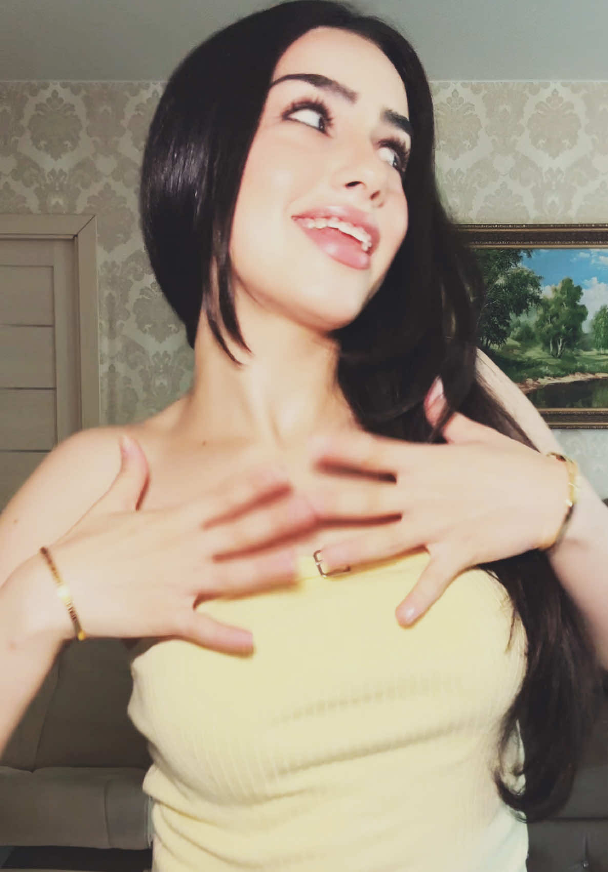 @Амели