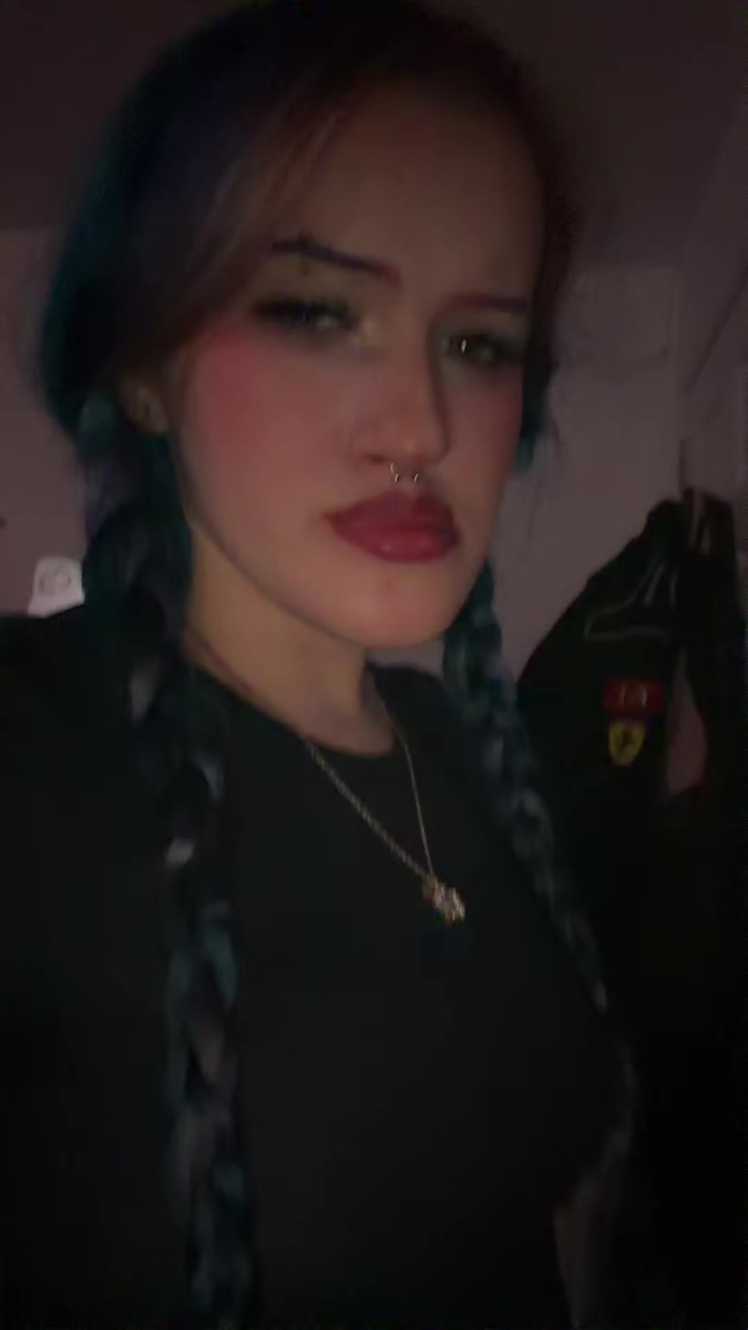 @Erin🧟&zwj;♀️