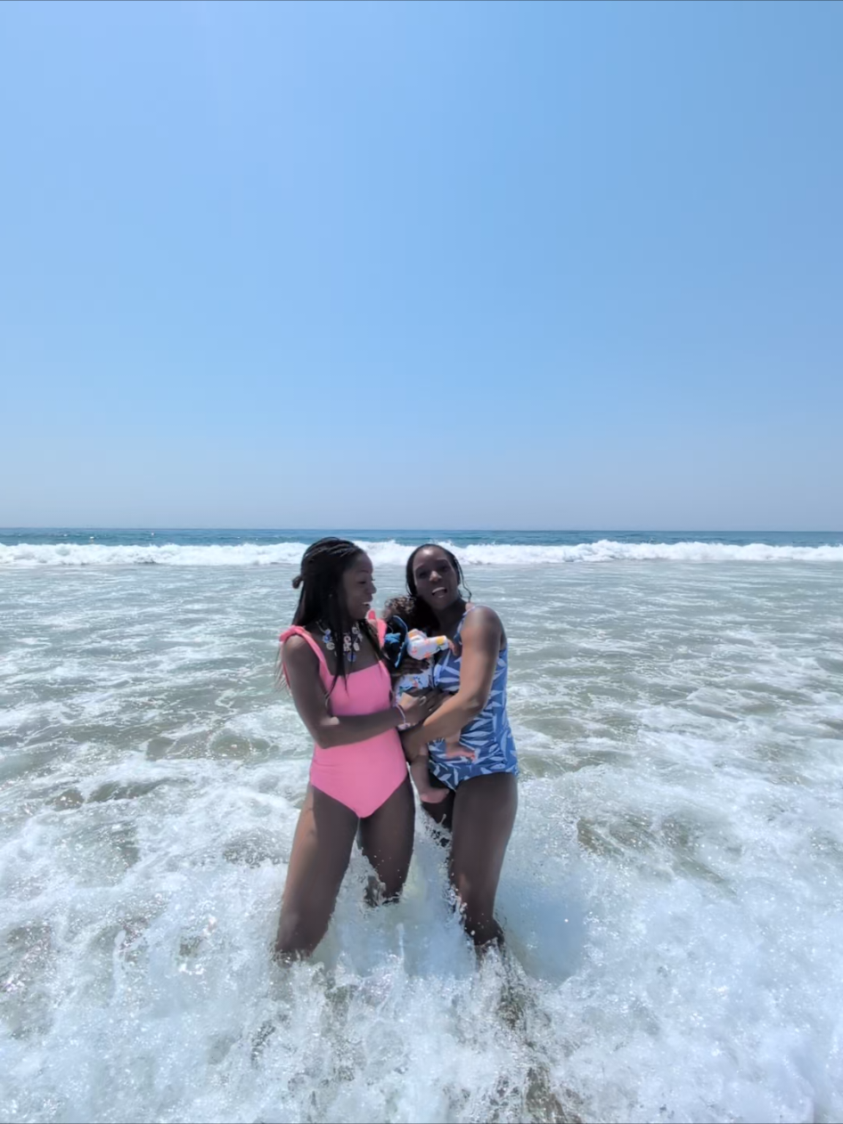 @annieemarriee