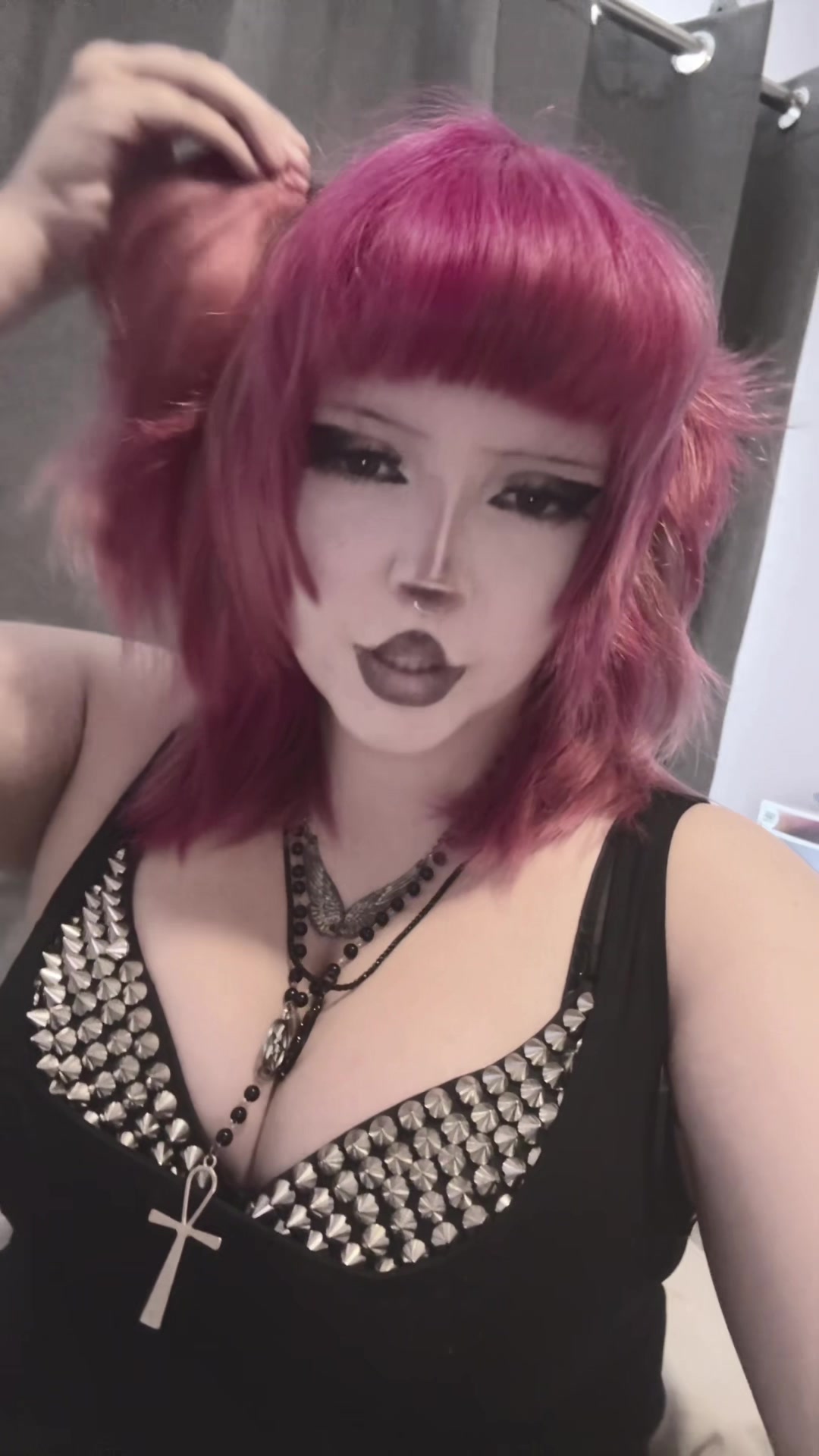 @༺ღ༒ 𝓙 ༒ღ༻