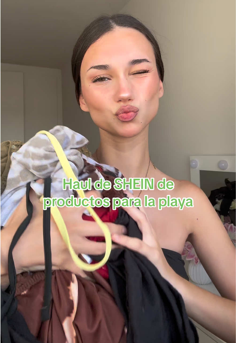 @Naiara