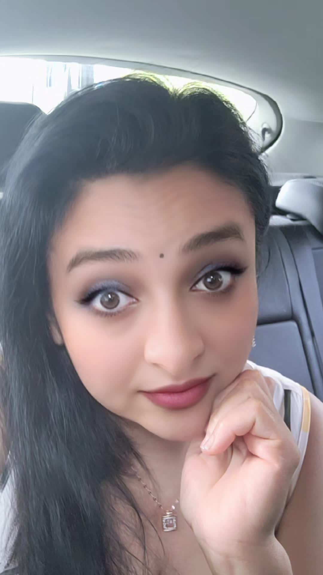 @komalself love ❤️ 😍 💖