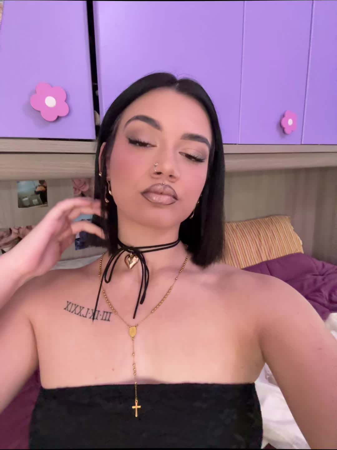 @vi