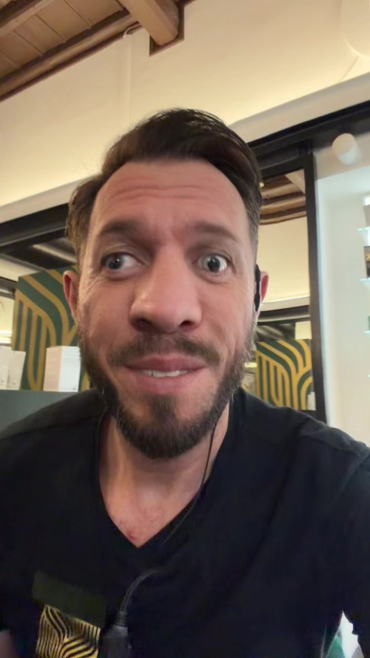 @Francesco | King of Viral
