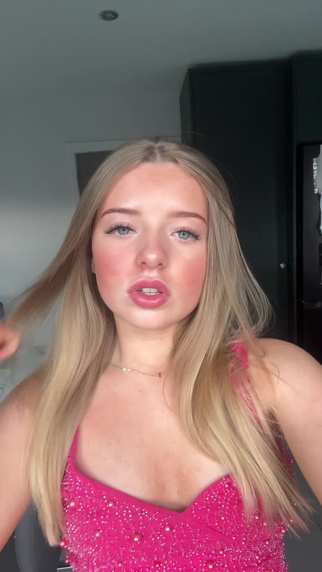 @annamullxx