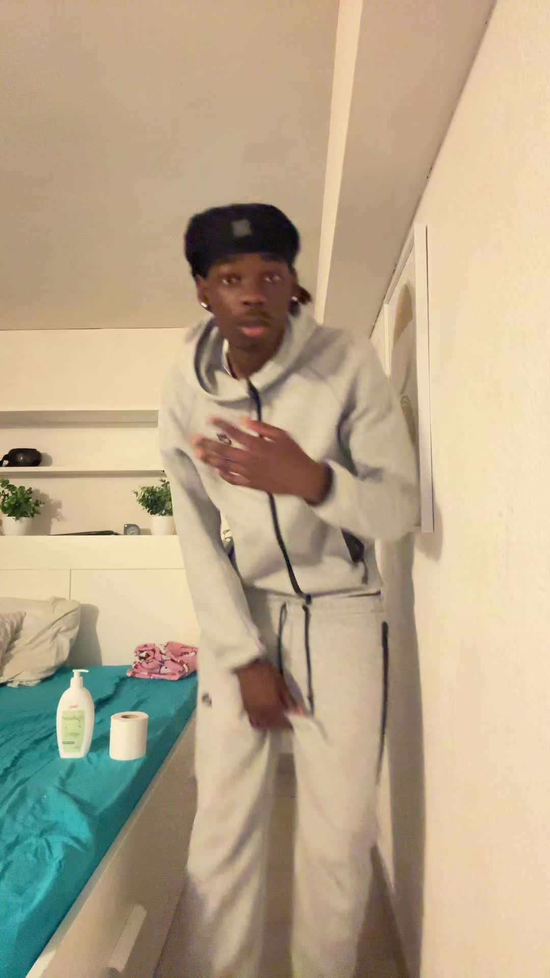 @koskospam🤞🏾