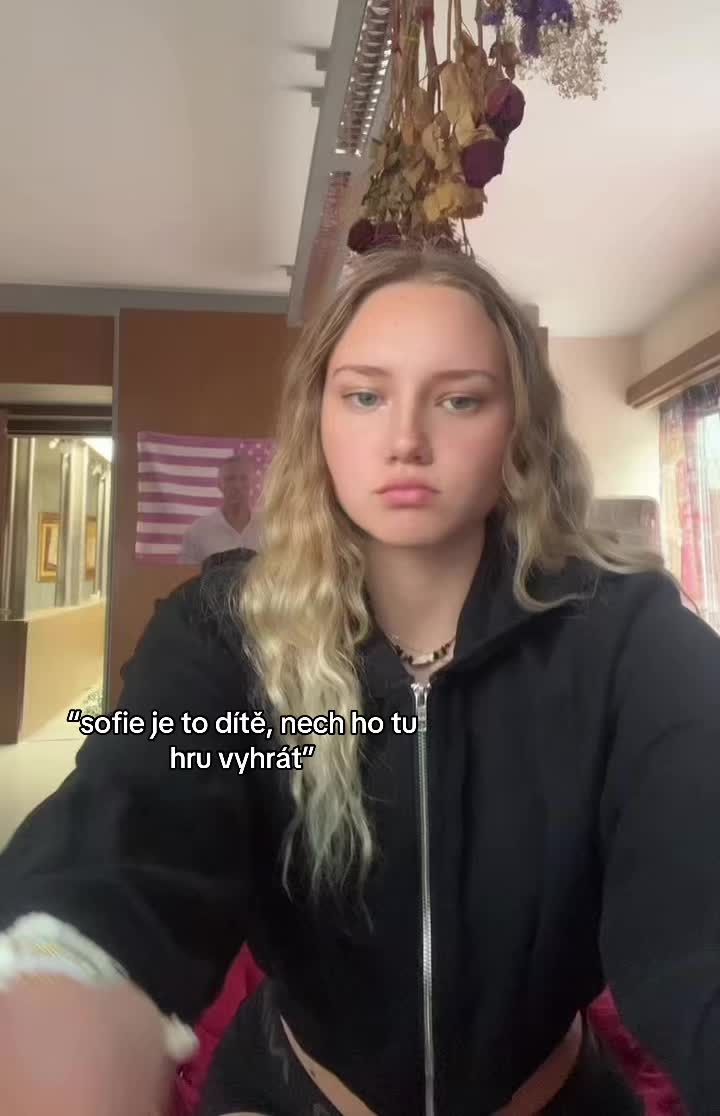 @SofieRen&eacute;eAlex