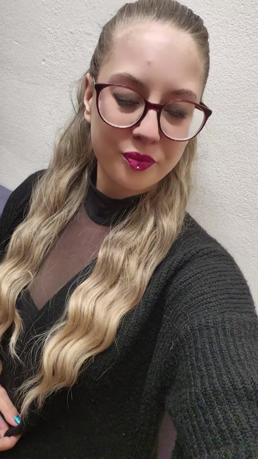@SabrinaK🤸🏼♀️
