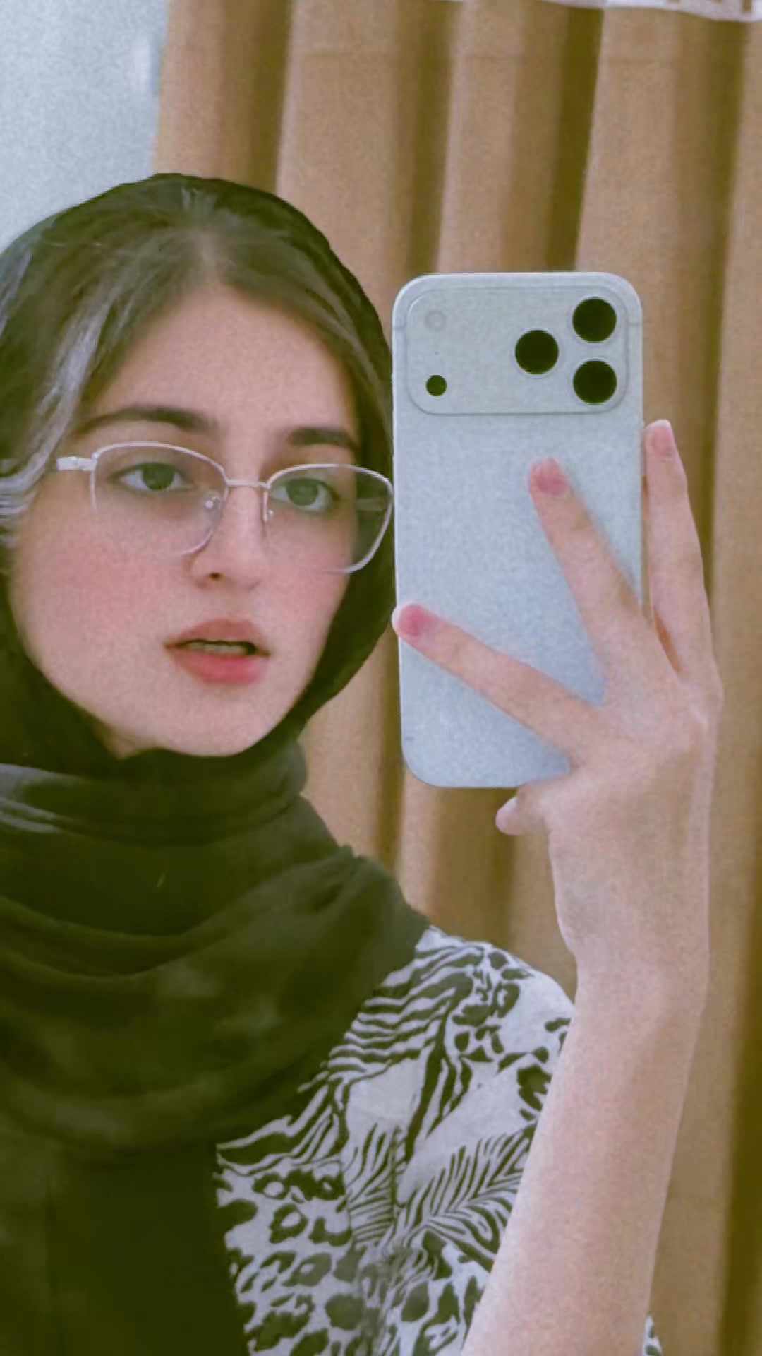 @آرزو