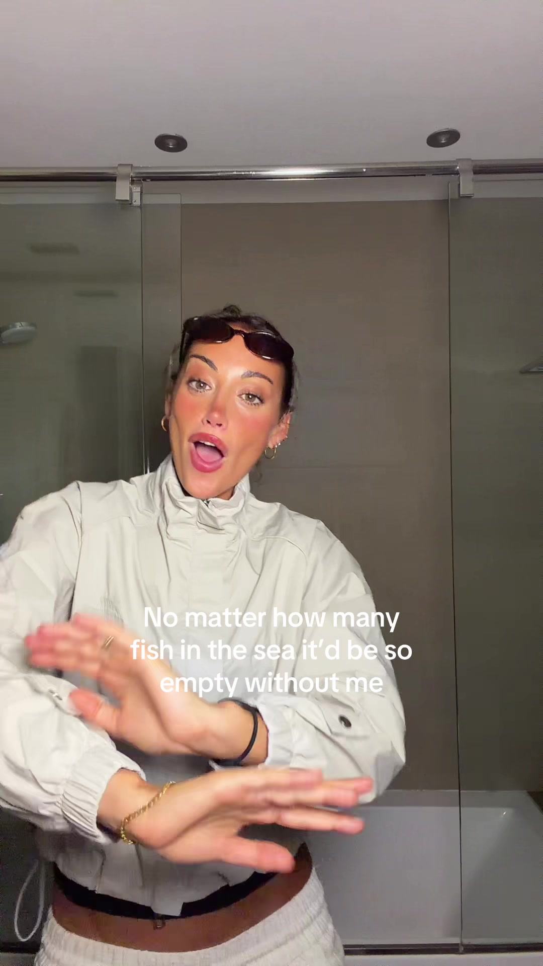 @LIA MIZRAHI