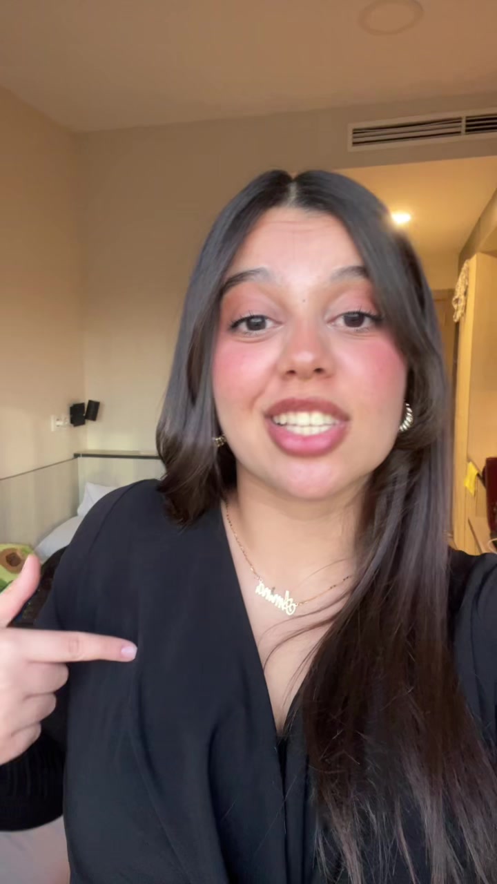 @amina🧃