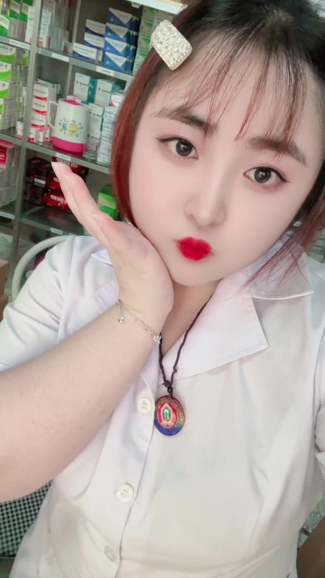 @Hoa Thuỷ Ti&ecirc;n 🌹