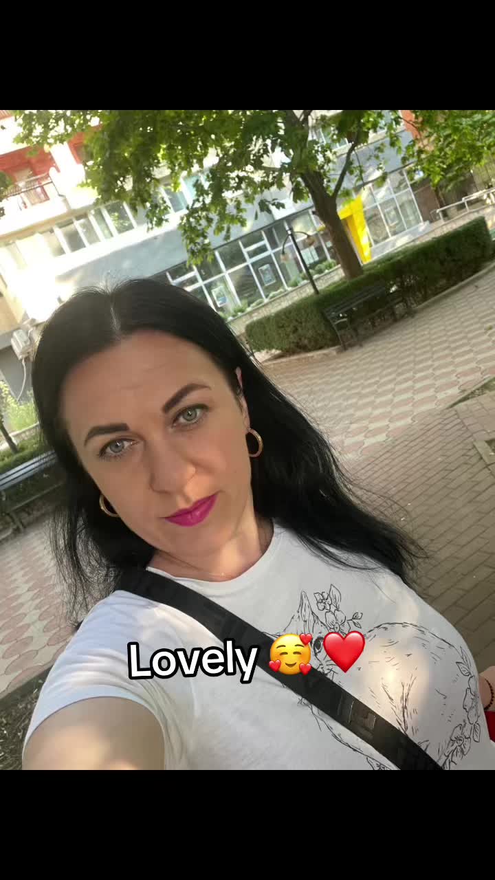 @Elena Maria
