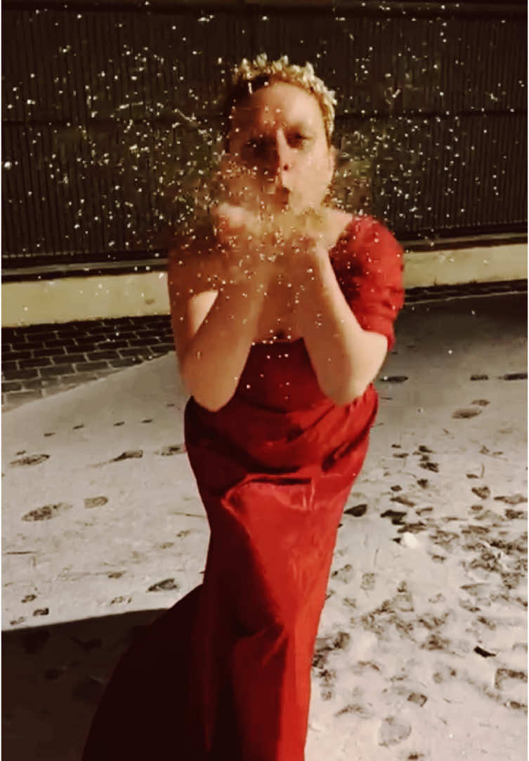 @ApollineLacray Costume