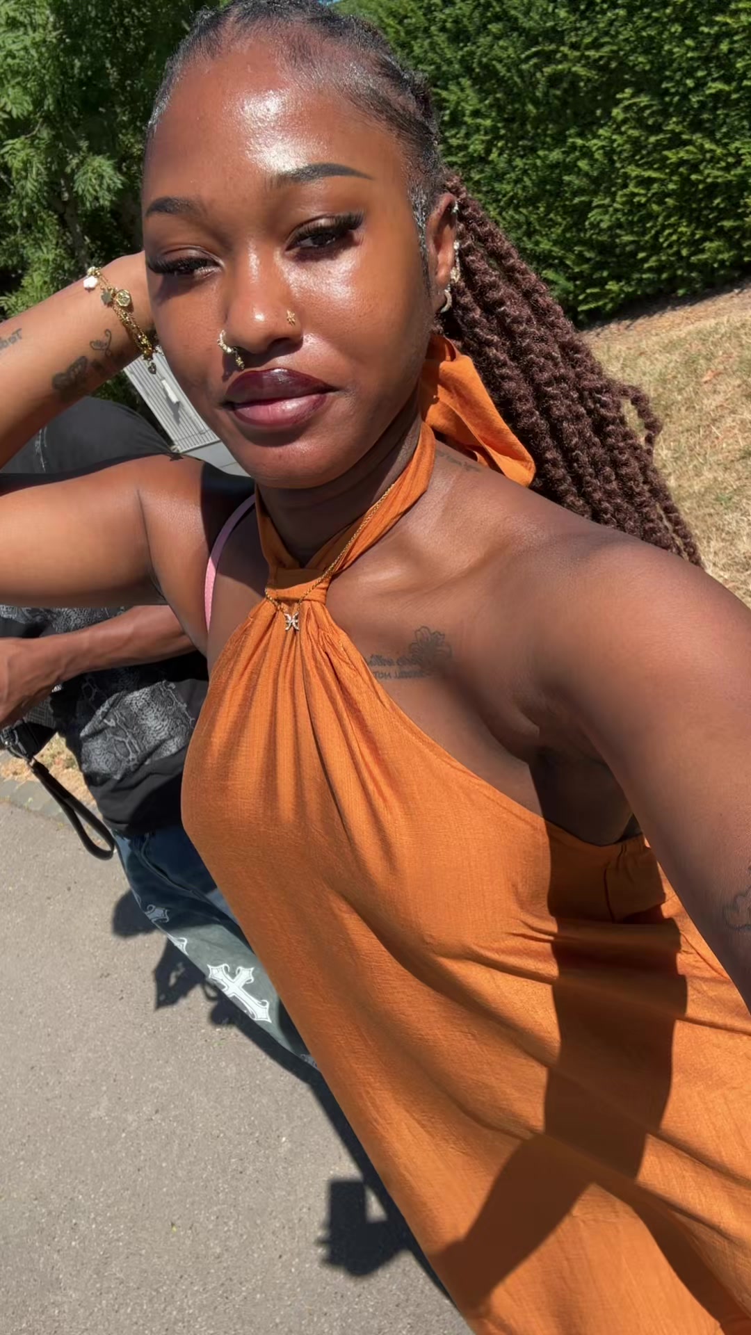 @M_G 🇨🇲