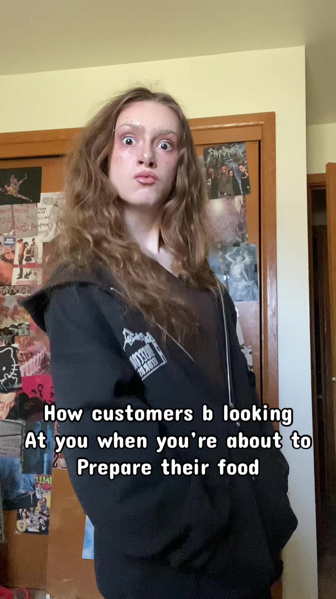 @Lizzilunaa