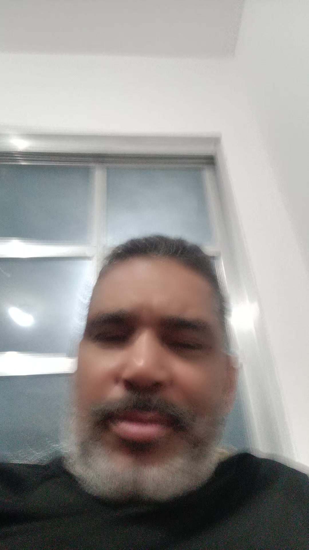 @vassouras