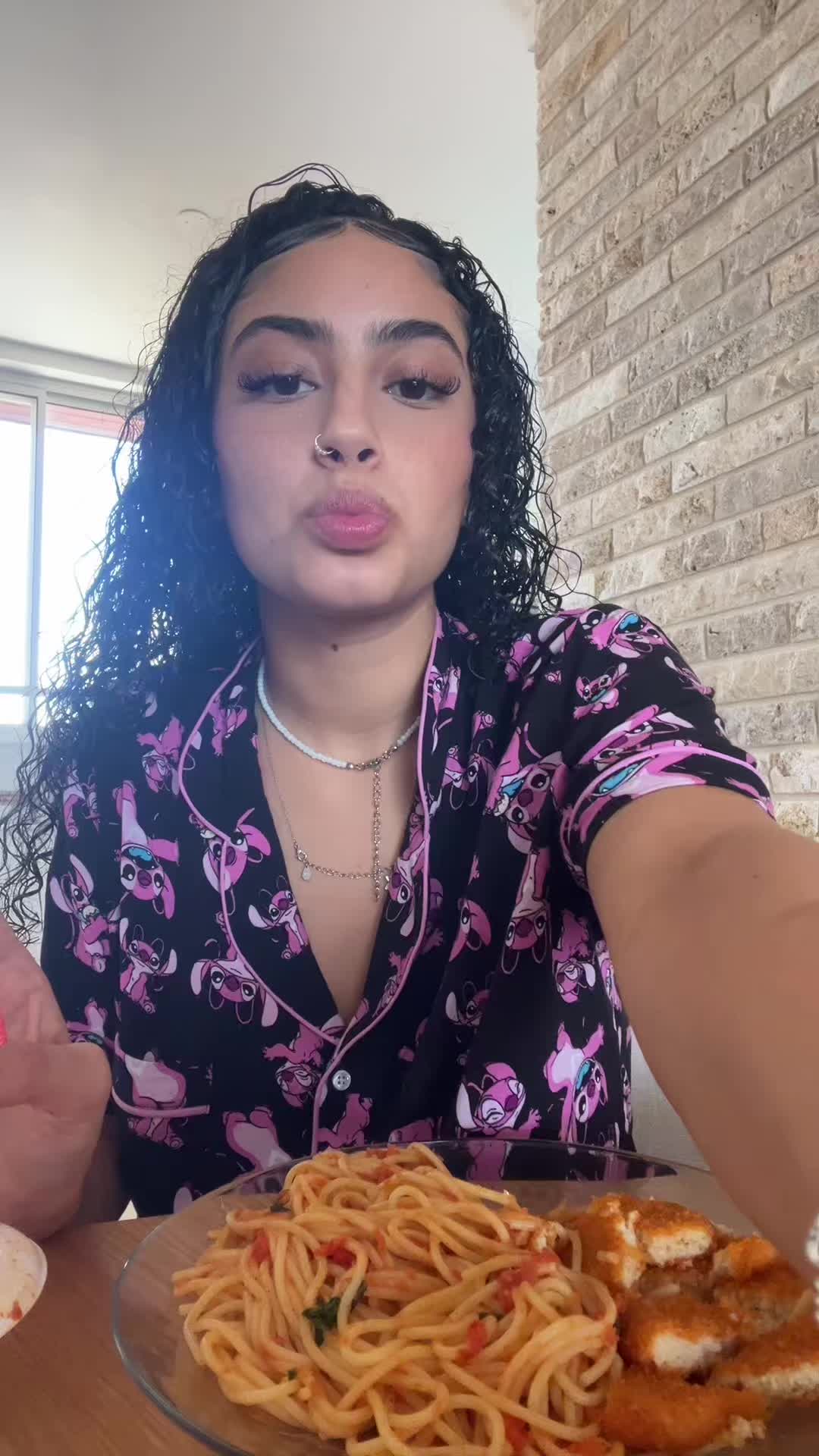@המלכה הדס