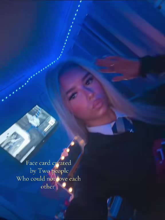@𝐄𝐦𝐢𝐥𝐲 🤍