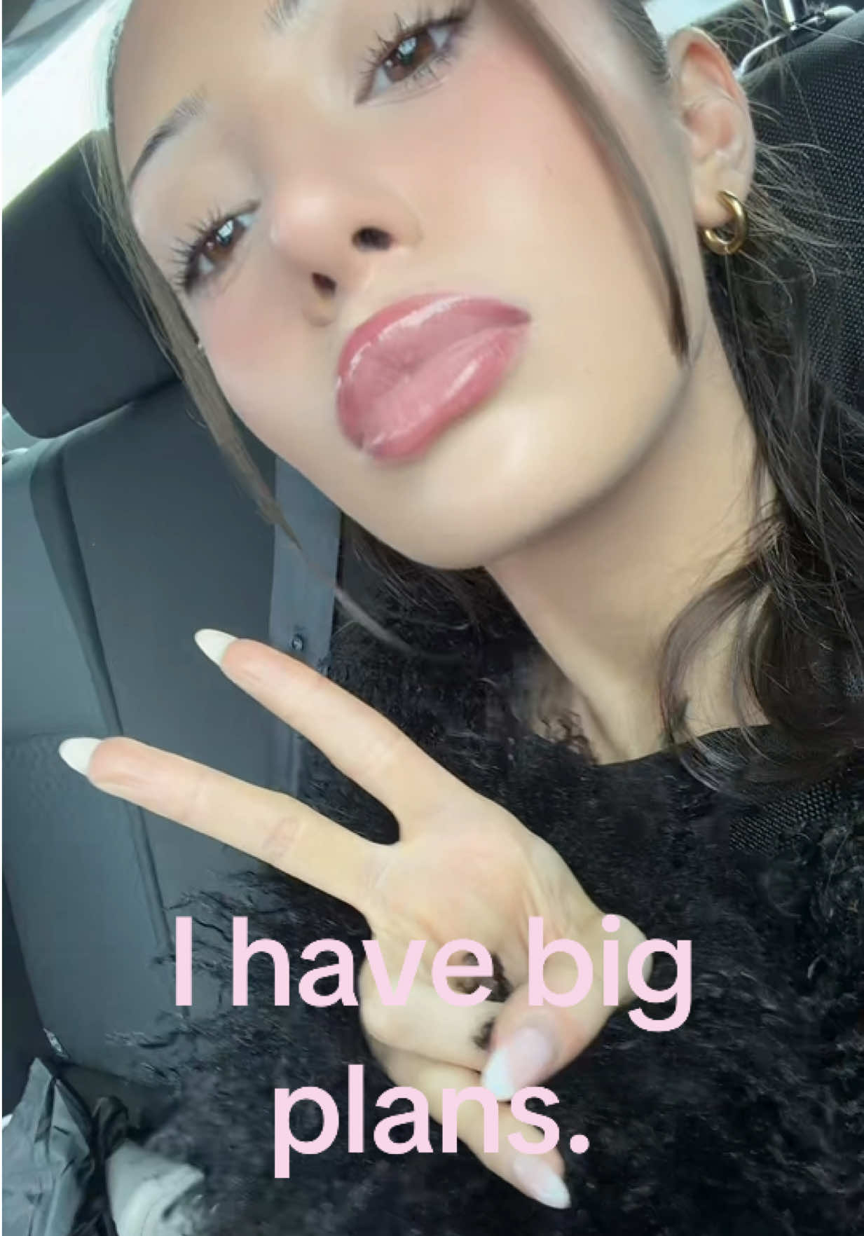 @mia anastasia ౨ৎ