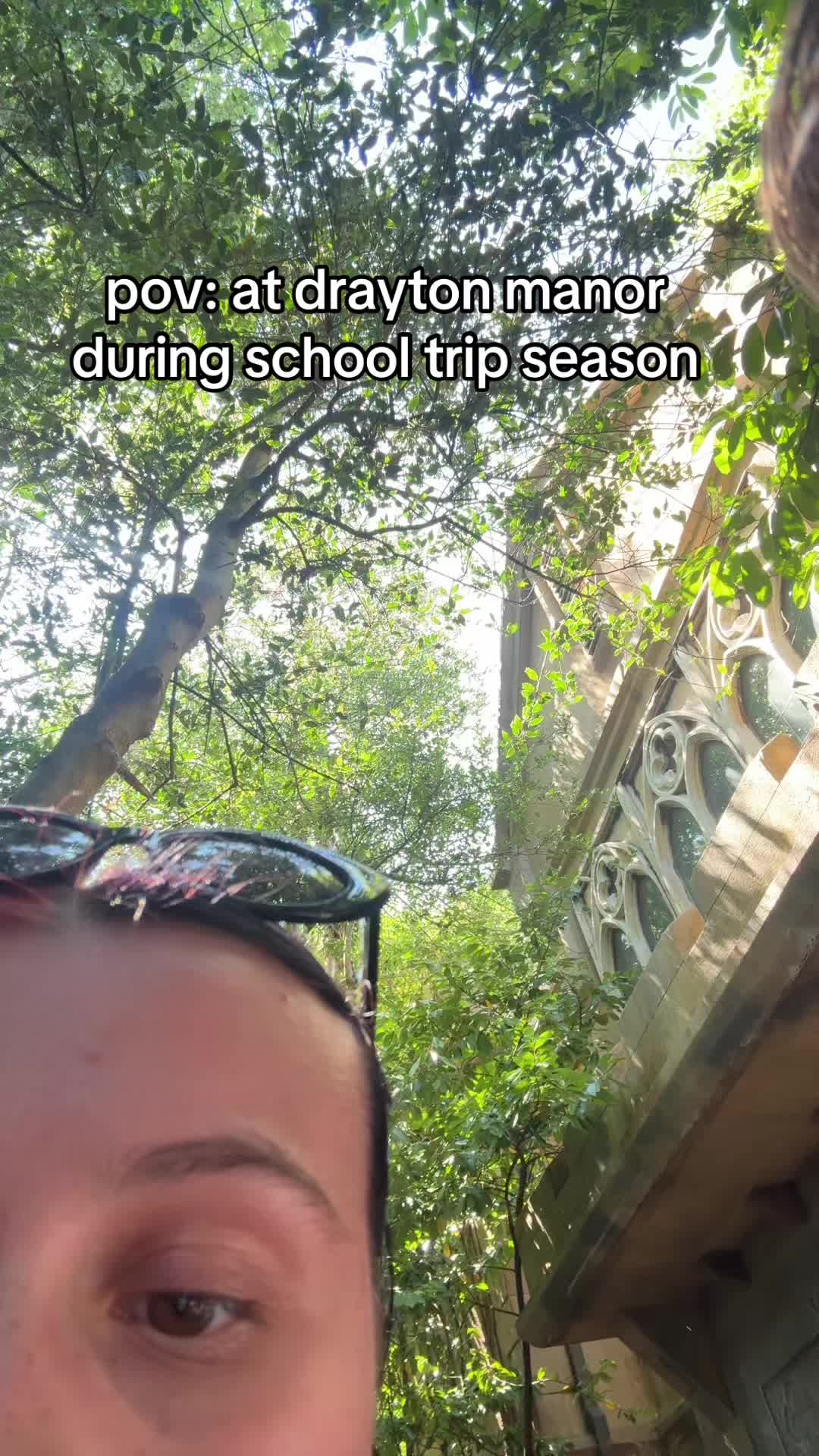 @holl🎢