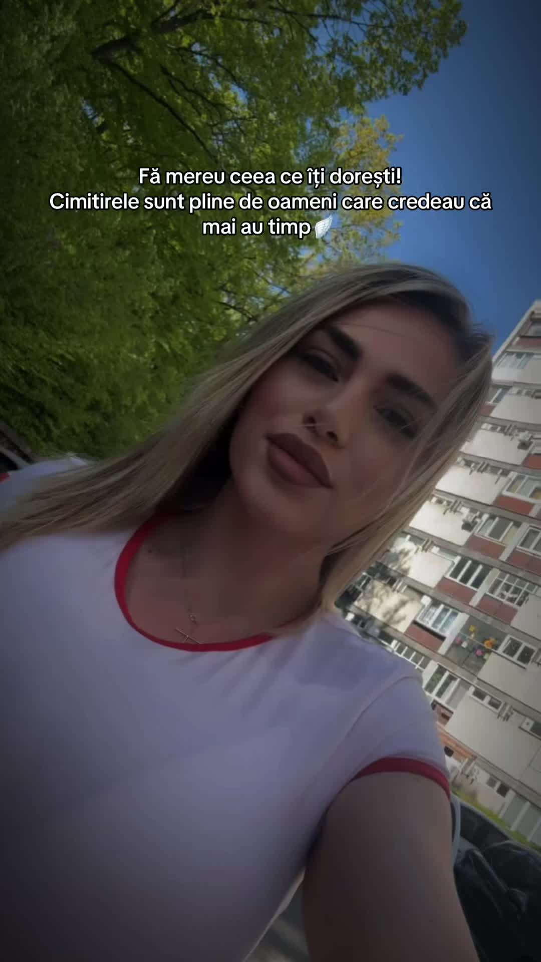 @Larisa Maria