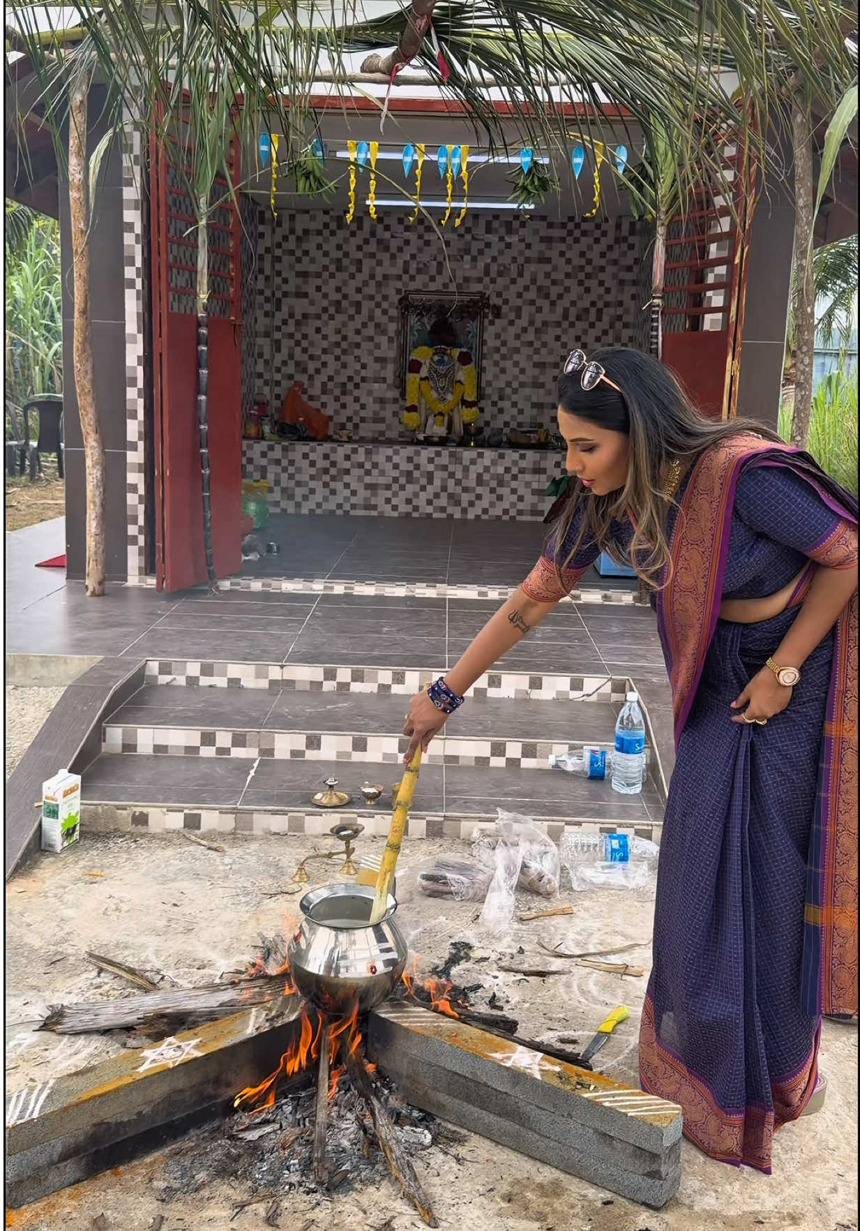 @Maharani of Brand Sailajah